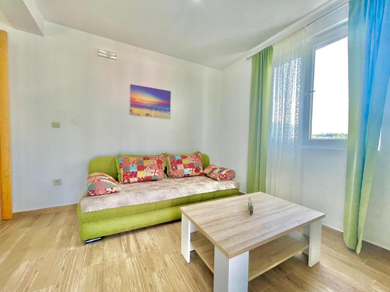 Talija * Budva